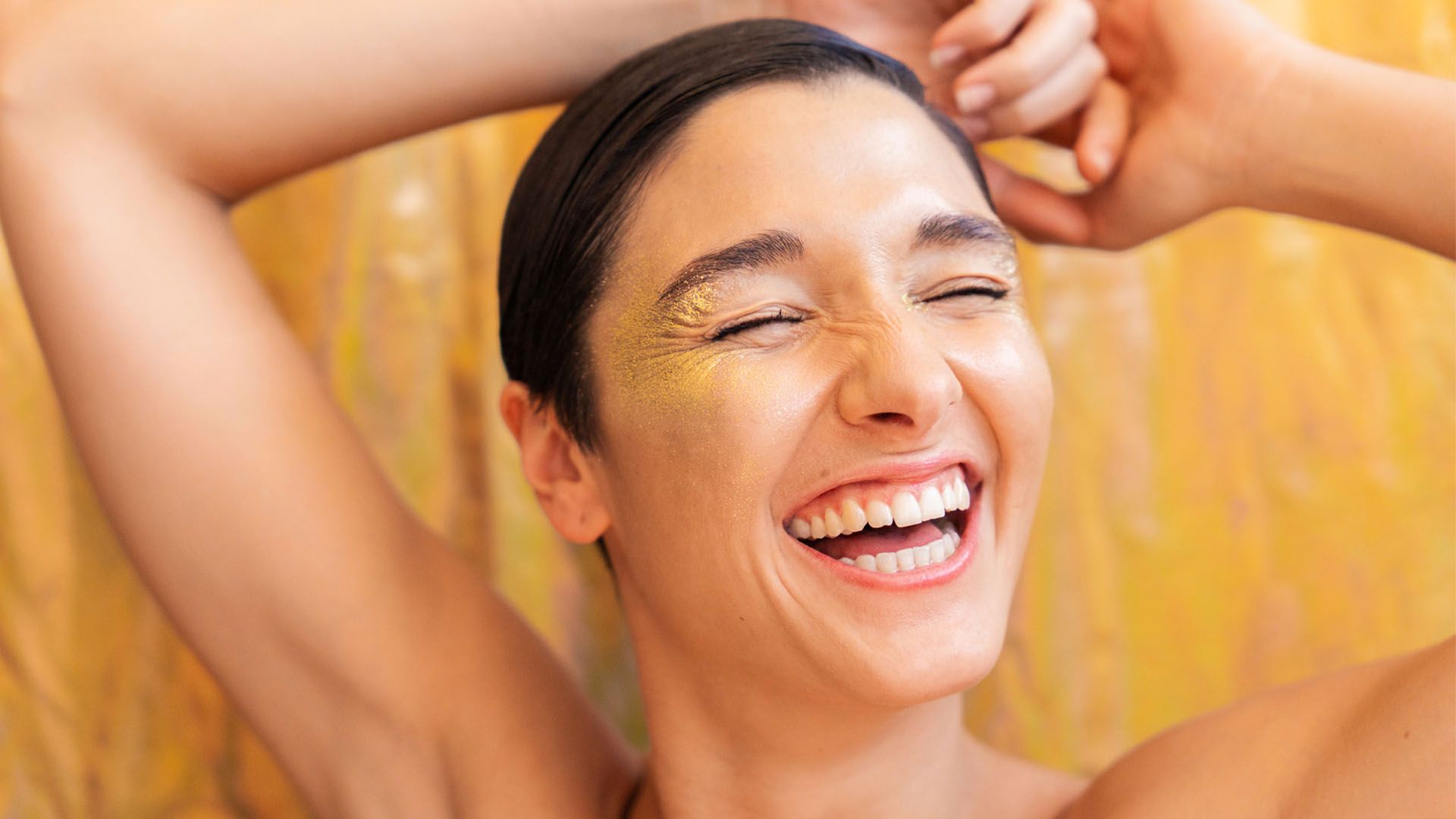 9 Powerful, Positive Affirmations for Strong Moms